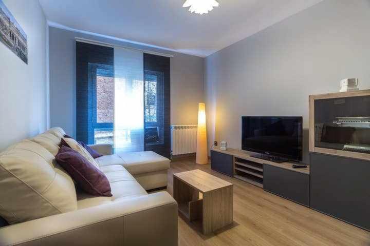 Ferrobus Apartment ซามอรา ภายนอก รูปภาพ